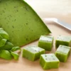 kaas met groene pesto